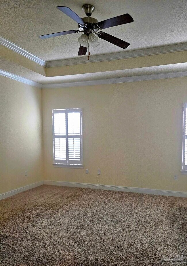 Building Photo - 961 Grindstone Ln