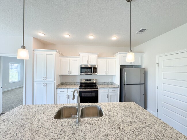 Building Photo - 109 Wymberly Rd