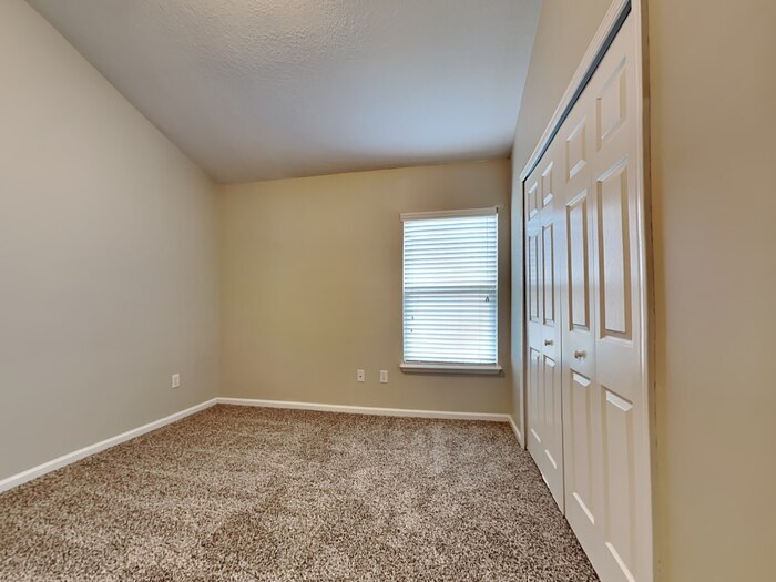 Building Photo - 83289 Purple Martin Dr