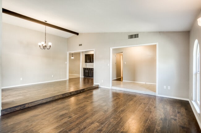 Building Photo - 5605 Twitty St