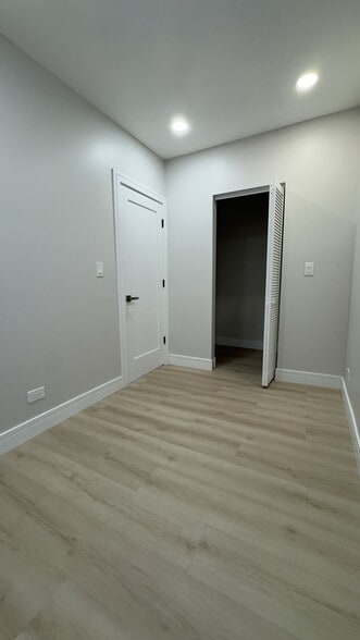 Bedroom 2B - 2310 W 21st St