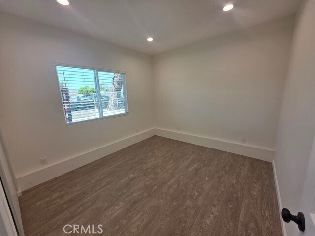 Building Photo - 1204 E Ave Q4