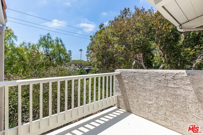 Building Photo - 28368 Rey De Copas Ln