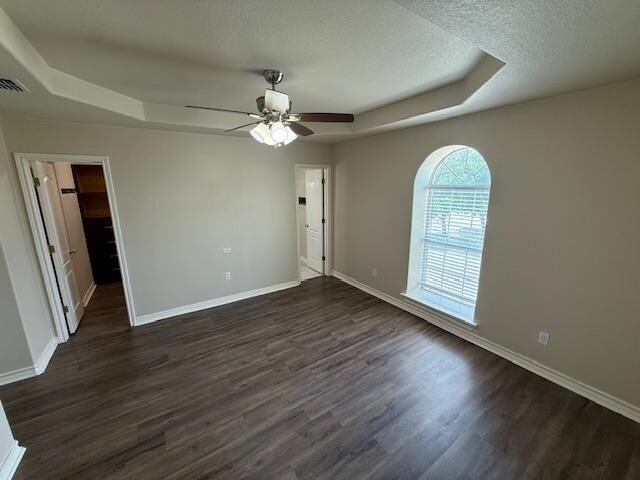 Building Photo - 1000 Ranchway Dr
