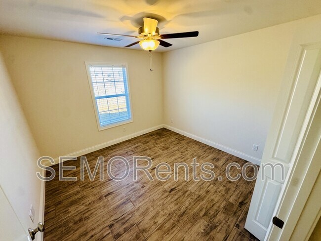 Building Photo - 3900 McKendree Xing