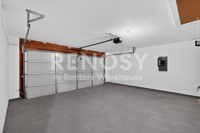 Building Photo - 2616 Mountain View Dr