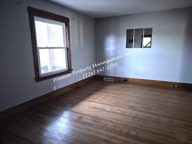 Building Photo - 2008 Beaver Rd