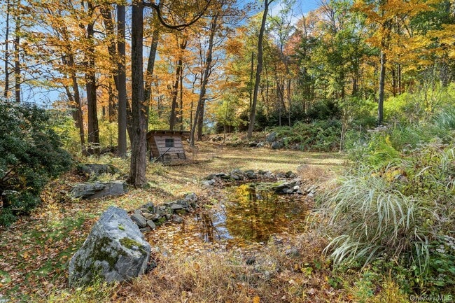 Building Photo - 16 Old Wagon Rd