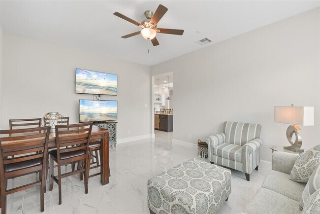 Building Photo - 4907 Olive Province Ln