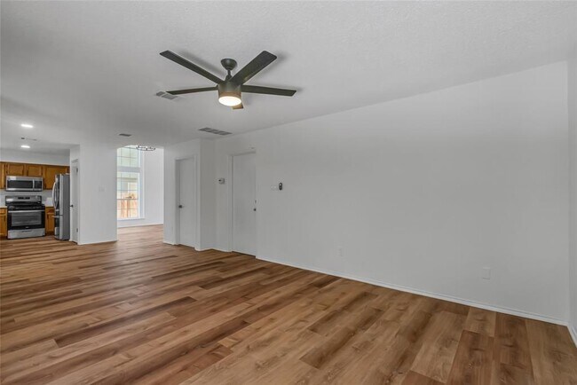 Building Photo - 8800 Dandelion Trail