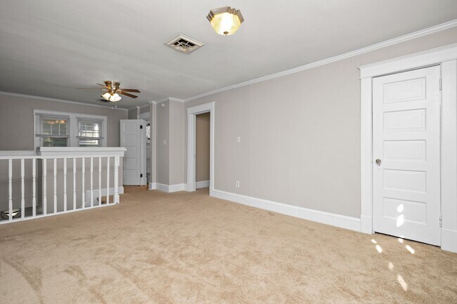 Building Photo - 437 Connecticut Ave