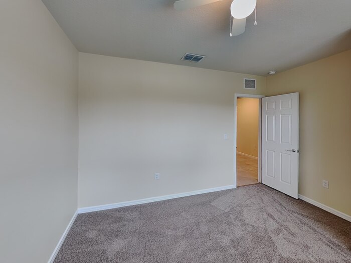 Building Photo - 1208 Sugarwood St