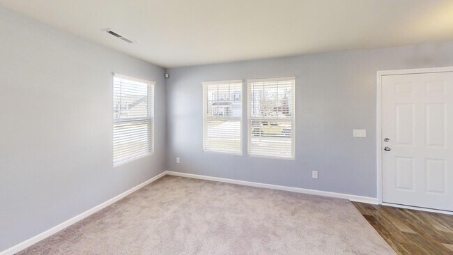 Building Photo - 823 Georgia Oak Ln