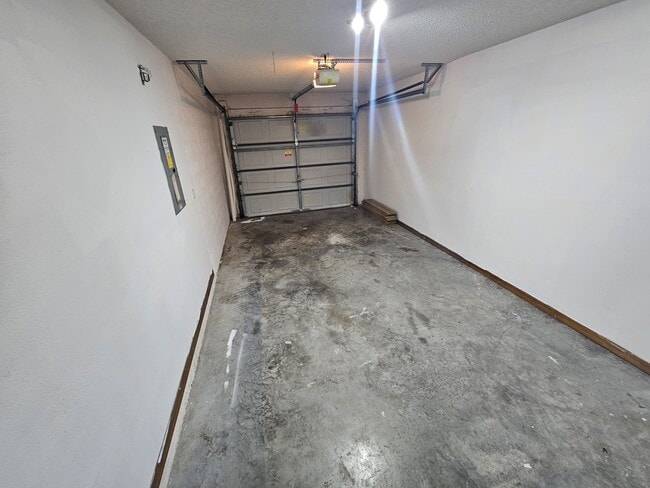 Building Photo - 4371 Azora Rd