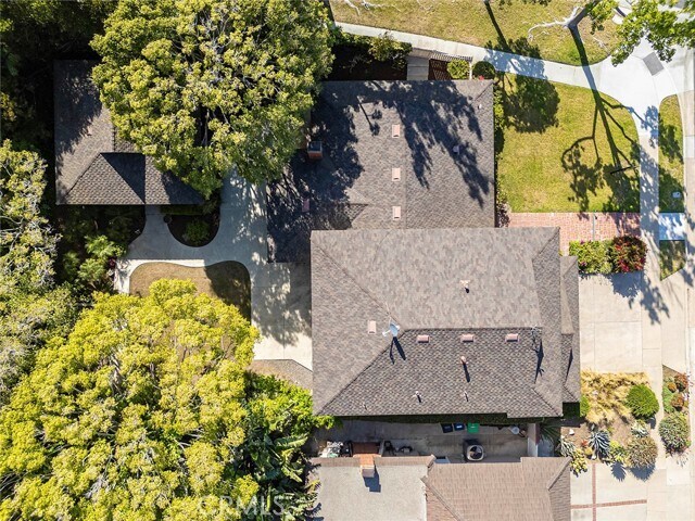 Building Photo - 901 Celtis Pl