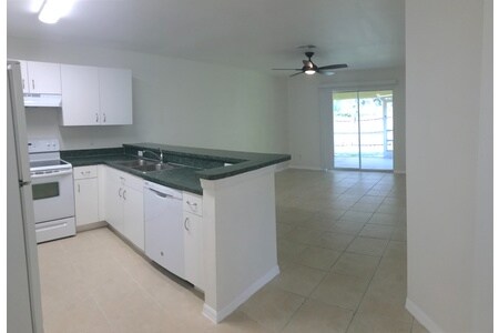 Building Photo - 1169 Lake McGregor Dr