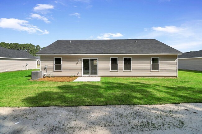 Building Photo - 3 bed 2 bath - Hartfof
