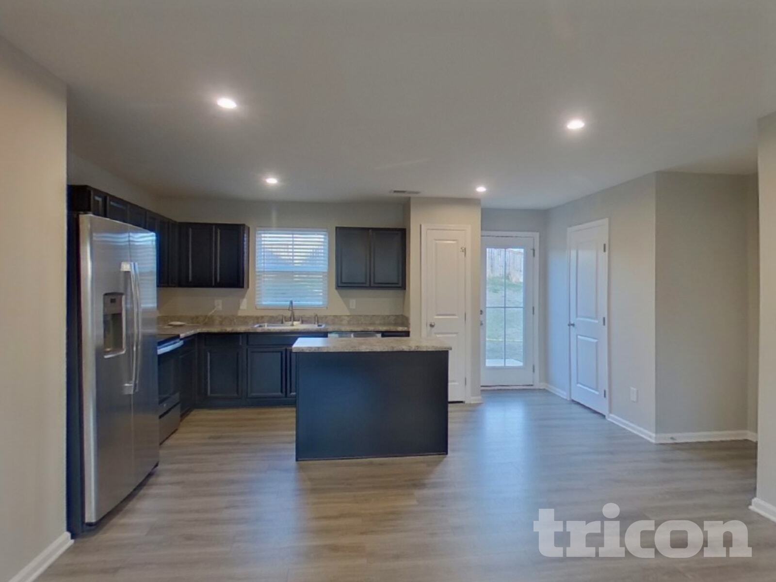 Building Photo - 467 Hobson Wy