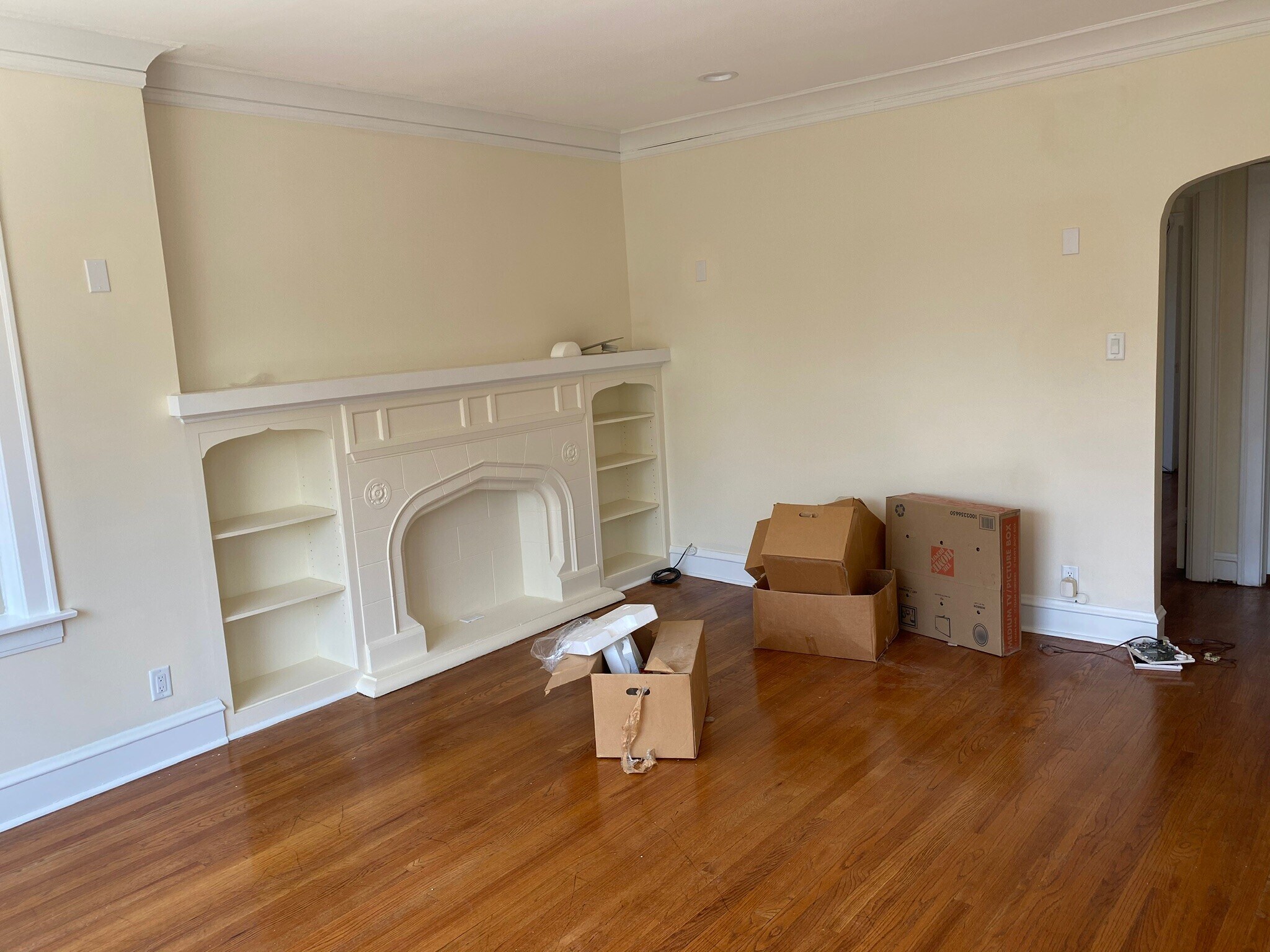 Building Photo - 1744 E 84th Pl