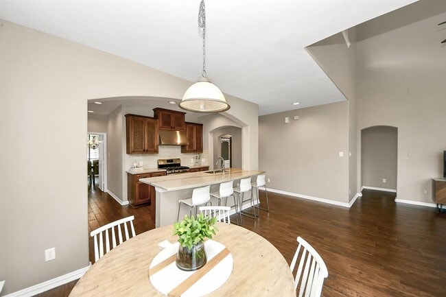 Building Photo - 26403 Bright Sky Ct