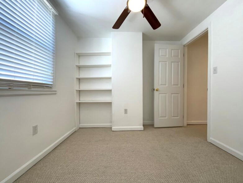 Secondary Bedroom - 2312 S Colorado St