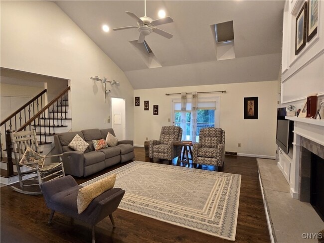 Building Photo - 6204 Keystone Way