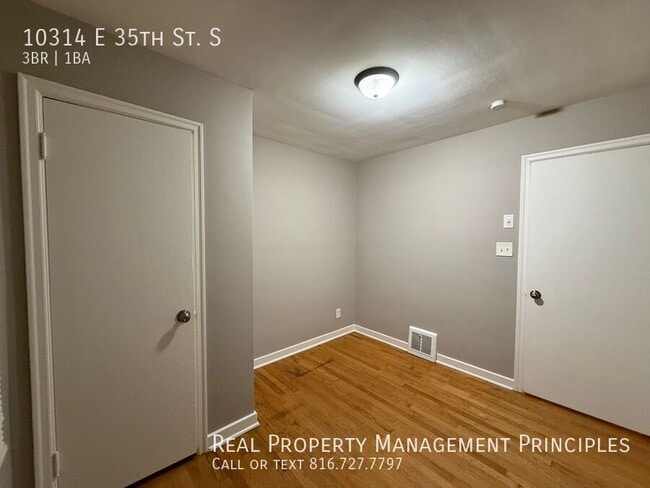 Building Photo - 10314 East 35th St S