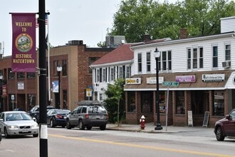 Building Photo - 138 Main St