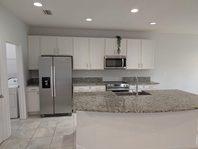 Building Photo - 1456 Autumn Pines Drive