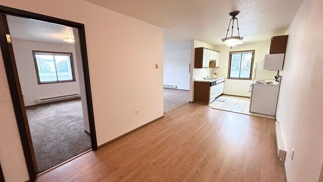 Interior Photo - Evans Place 2
