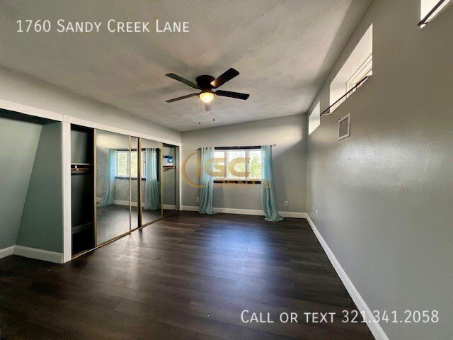 Building Photo - 1760 Sandy Creek Ln