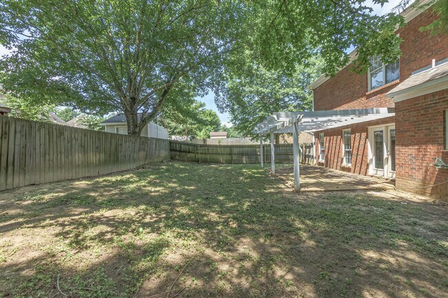 Building Photo - 4375 Big Horn Dr S
