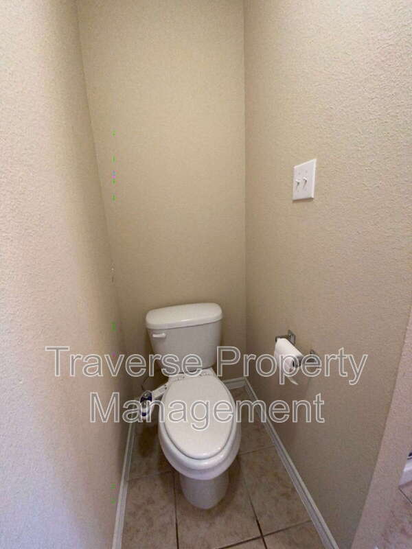 Building Photo - 417 Prescott Ln