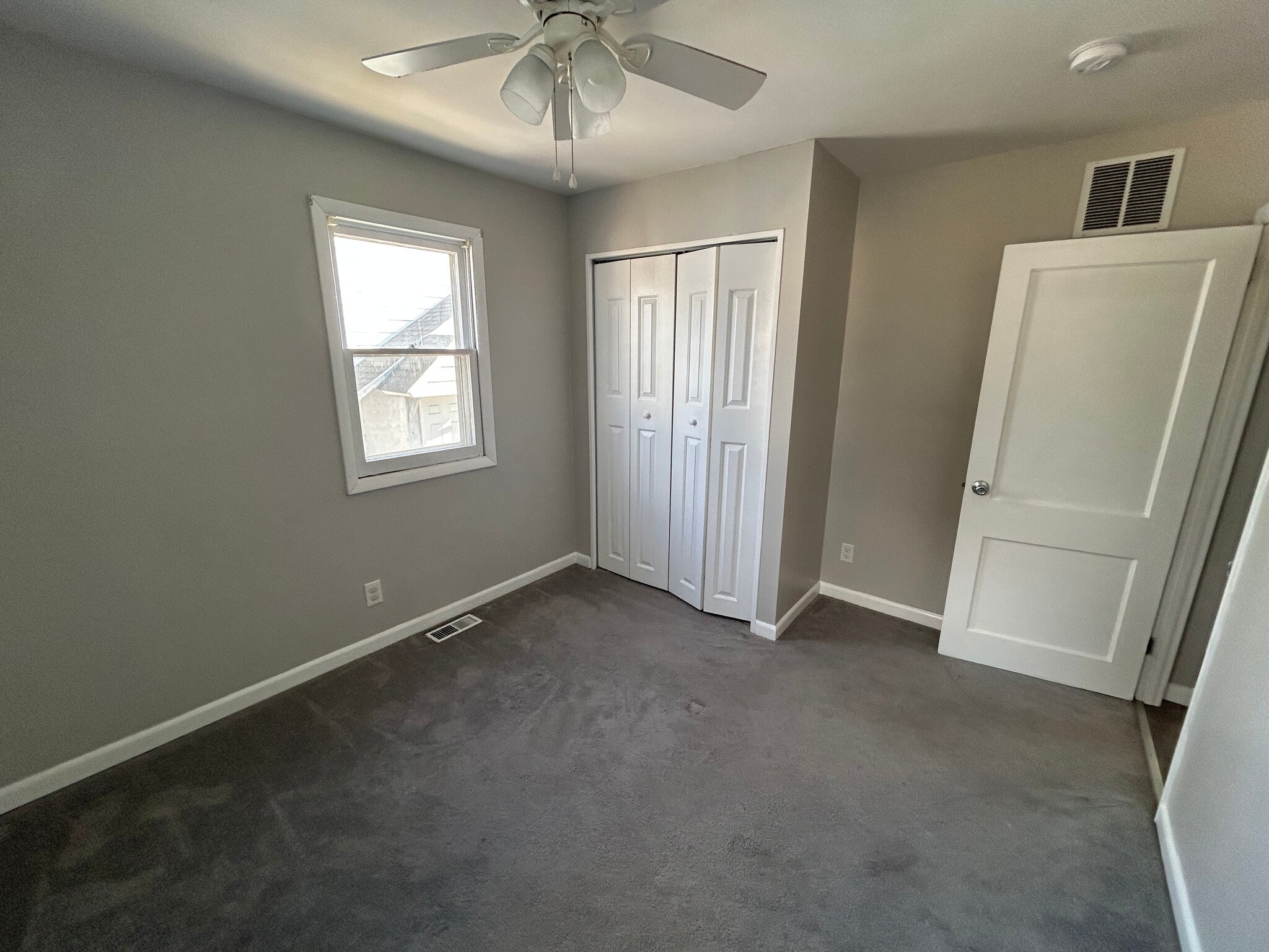 Building Photo - 22 Princeton Ave