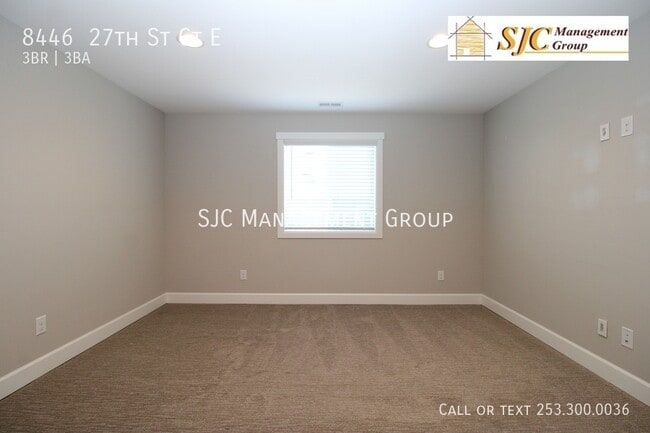 Building Photo - 8446 27th St Ct E