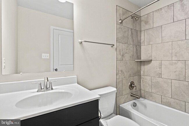Building Photo - 7126 Tilbury Way