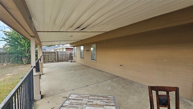 Building Photo - 21031 Stoney Haven Dr
