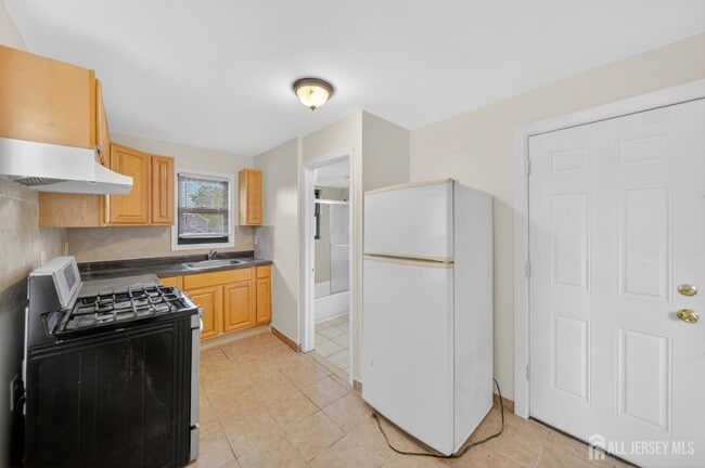Building Photo - 1812 NJ-35