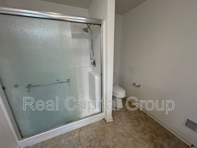 Building Photo - 28 Whitaker Dr