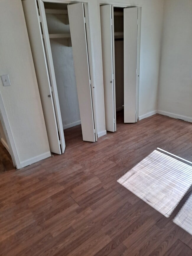 Building Photo - Block 11 Lot 12