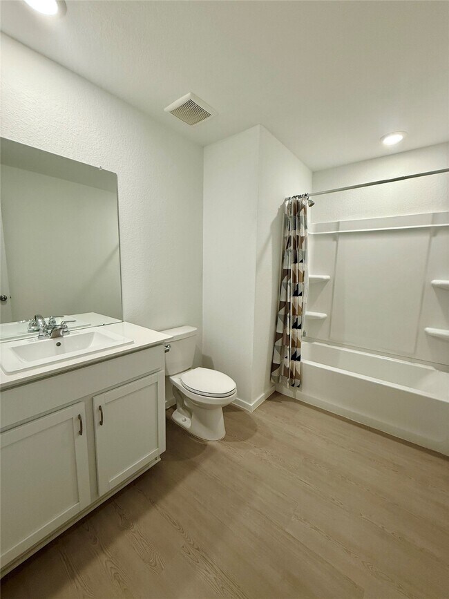 Building Photo - 28730 Texas Plns Dr