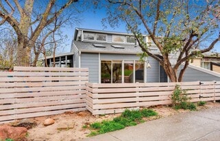 Building Photo - 2702 6th St