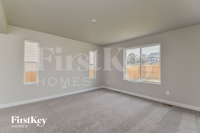 Building Photo - 10117 Luneth Dr
