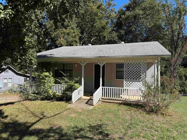 Building Photo - 2105 Wright Ave