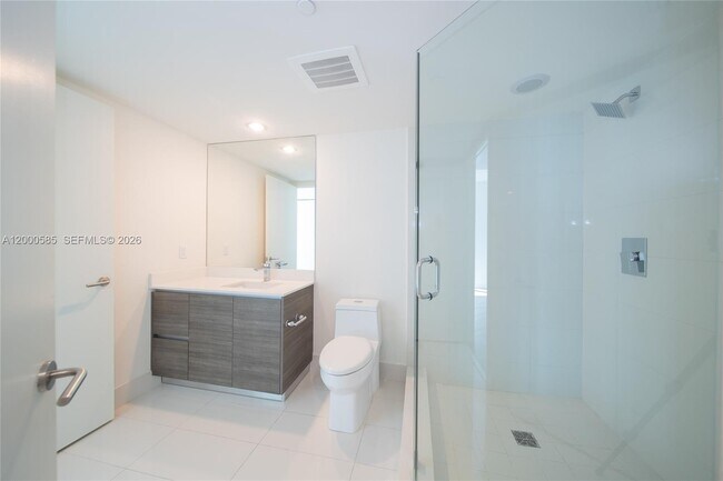 Building Photo - 1100 S Miami Ave