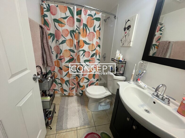 Building Photo - 241 Northampton St