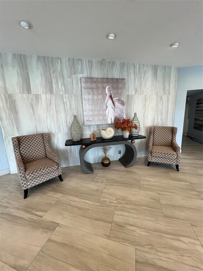 Building Photo - 1200 Hibiscus Ave