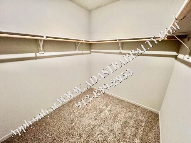 Building Photo - Brand NEW!! Spacious 4 Bed 2 Bath Home in Gardner-Coming Soon!!