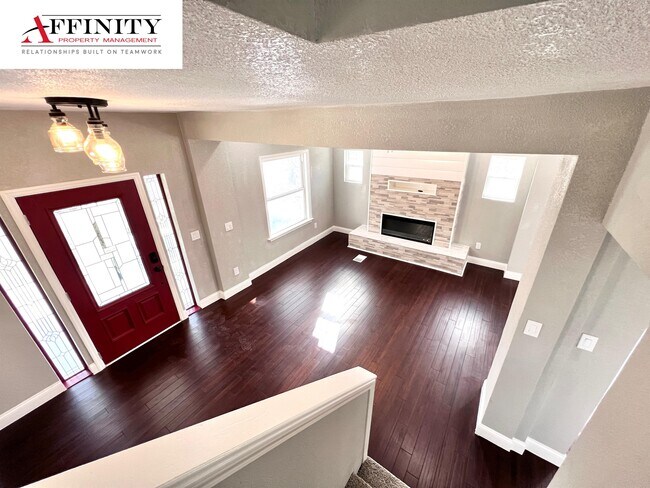 Building Photo - 3606 S Benton Ave