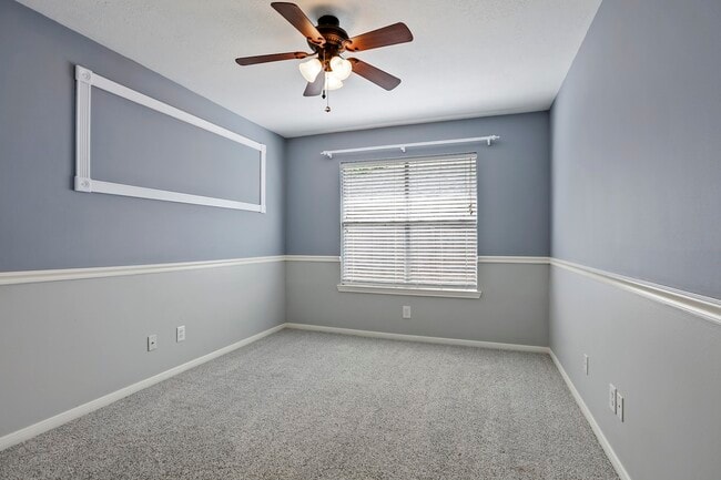 Building Photo - 21803 Whispering Forest Dr